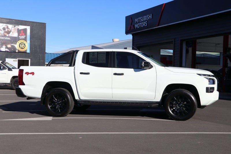 2026 Mitsubishi Triton GLX SPORT 4WD 6At ( GLXS ), photo 3