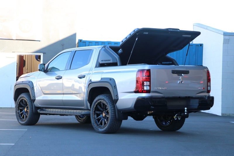 2026 Mitsubishi Triton GLXR 4WD MY26, photo 2