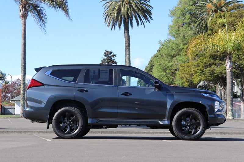 2026 Mitsubishi Pajero Sport VRXB, photo 3