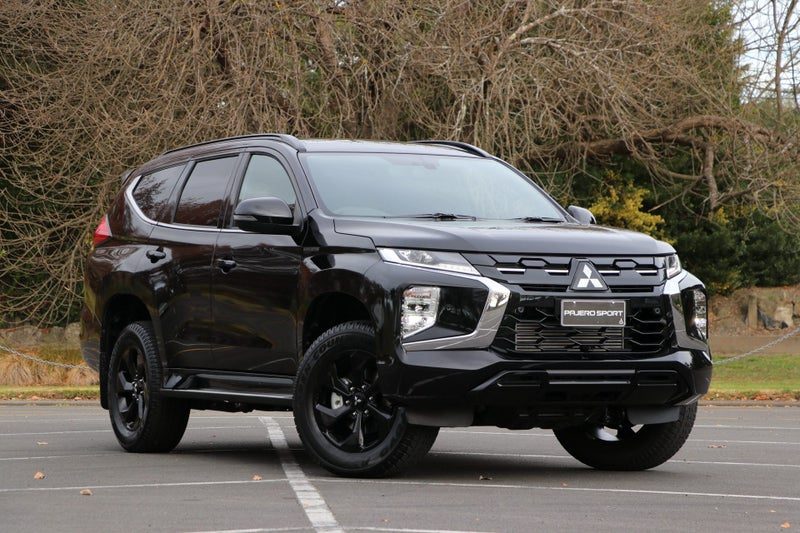 2026 Mitsubishi Pajero Sport VRX Black Edition 4WD