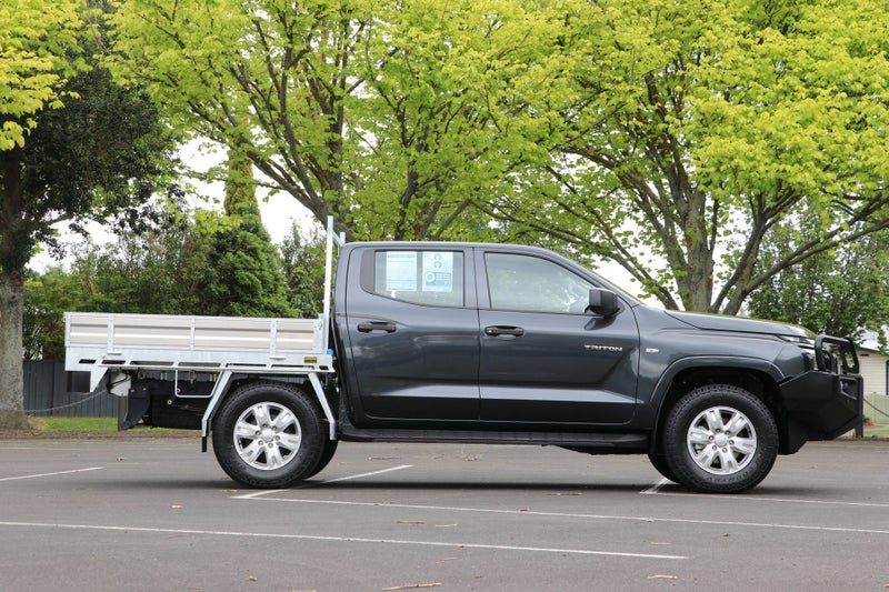 2026 Mitsubishi Triton GLX 4WD AUTO FLAT DECK, photo 3