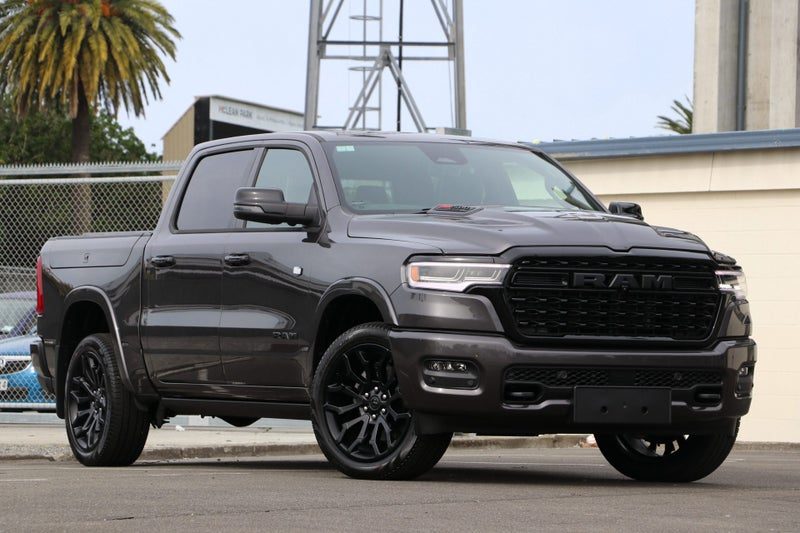 2026 Ram 1500 DT LIMITED I6 RB NIGHT EDITION