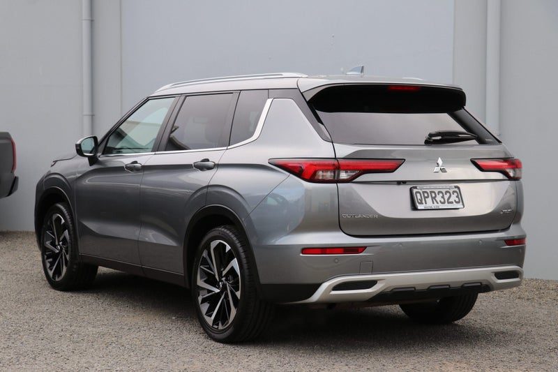 2024 Mitsubishi Outlander XLS 2.5P/4WD/CVT, photo 2
