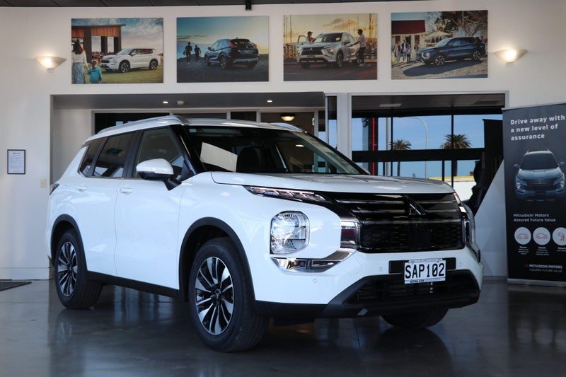 2026 Mitsubishi Outlander LS 2.5P 2WD