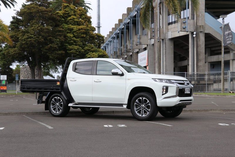2021 Mitsubishi Triton GLXR, photo 3