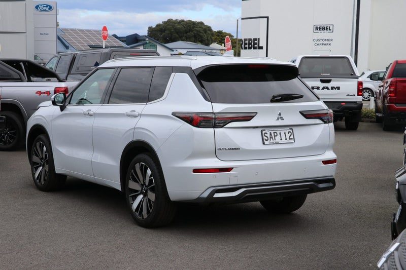 2026 Mitsubishi Outlander VRX 2WD 2.5P, photo 2