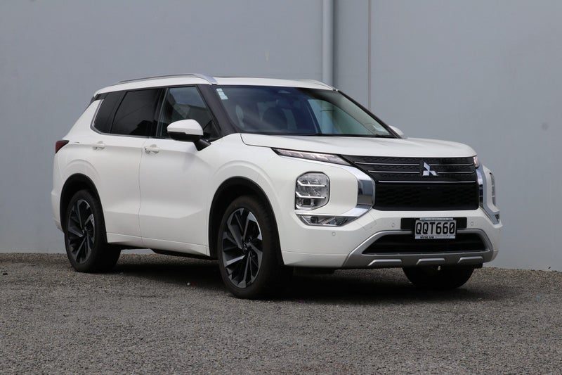 2024 Mitsubishi Outlander VRX 2.5P/4WD/CVT