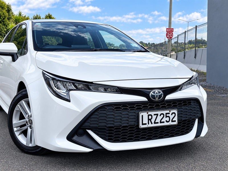 2018 Toyota Corolla GX, photo 2