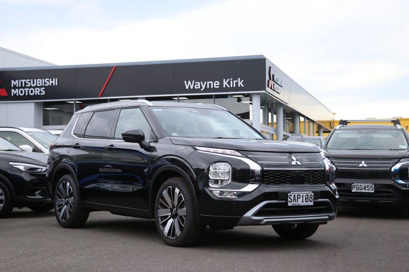 2026 Mitsubishi Outlander VRX 2WD 2.5P