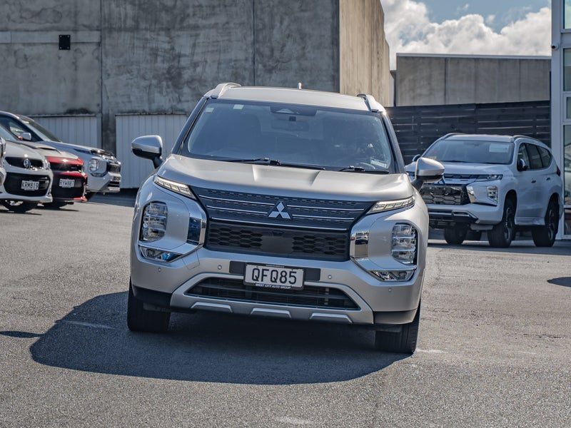 2023 Mitsubishi Outlander Xls 2.5P/4Wd/Cvt, photo 3