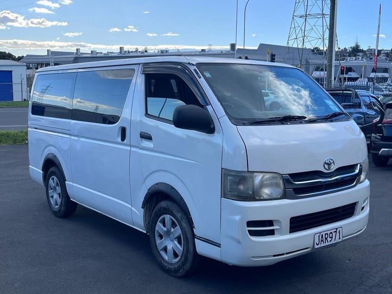 2009 Toyota Hiace Twin Sliders / Auto / Work Ready