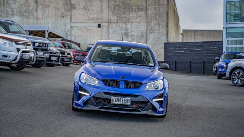 2017 Holden HSV Gts-R Sedan Auto 6.2, photo 3