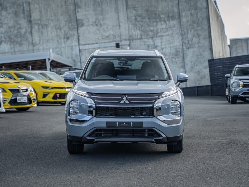 2026 Mitsubishi Outlander Ls 2.5P/Cvt, photo 3