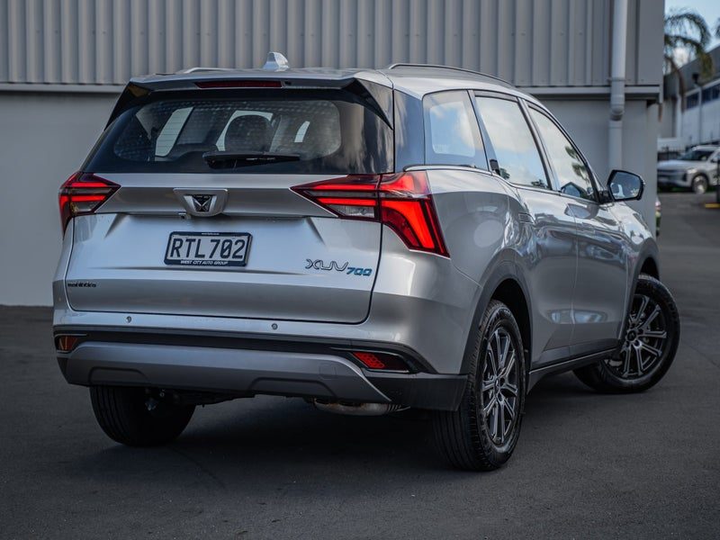 2026 Mahindra XUV700 Ax7l 2.0Pt/6At, photo 2