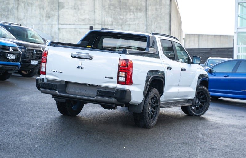 2026 Mitsubishi Triton Dc Gsr 4Wd 6At 2.4Dt, photo 2