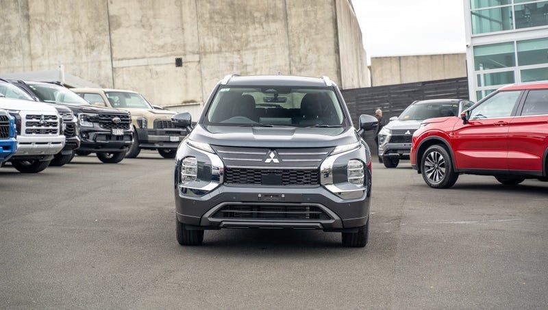 2026 Mitsubishi Outlander Ls 2.5P/Cvt, photo 3