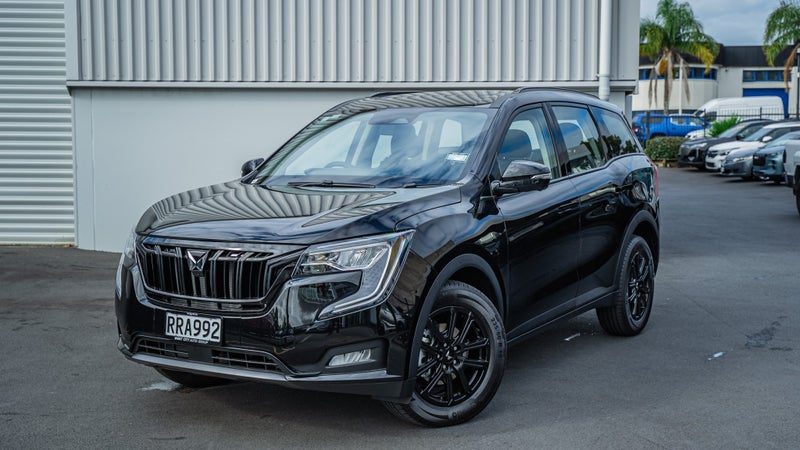 2026 Mahindra XUV700 Xuv 2.0Pt/6At