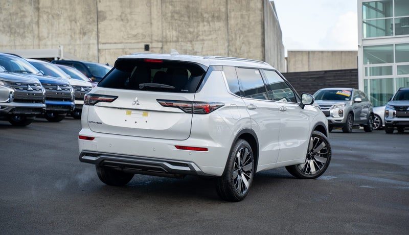 2026 Mitsubishi Outlander Vrx 2.5P/4Wd/Cvt, photo 2