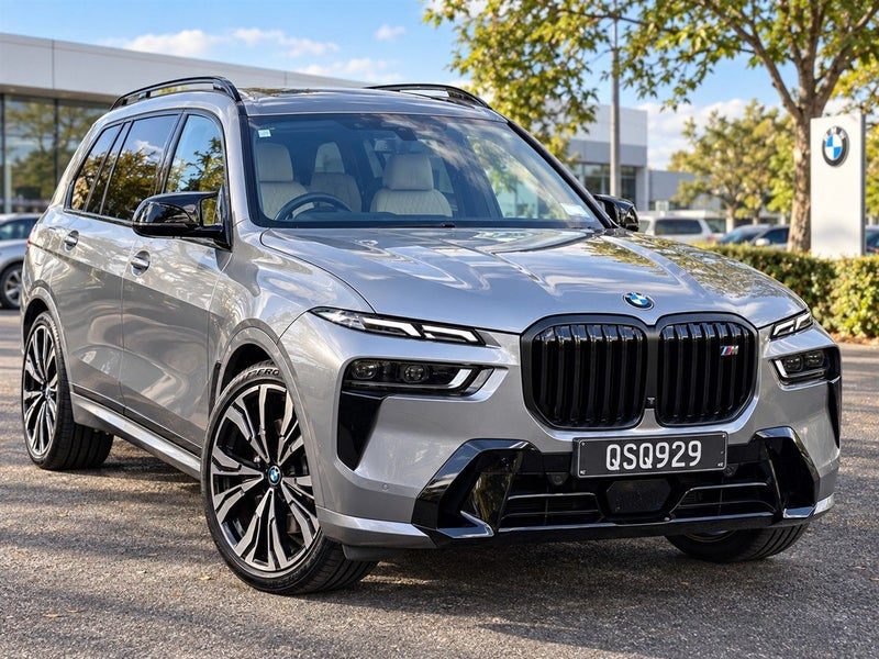 2024 BMW X7 M60I / 530HP TWIN TURBO / 7 SEATER
