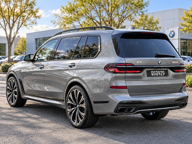 2024 BMW X7 M60I / 530HP TWIN TURBO / 7 SEATER, photo 3