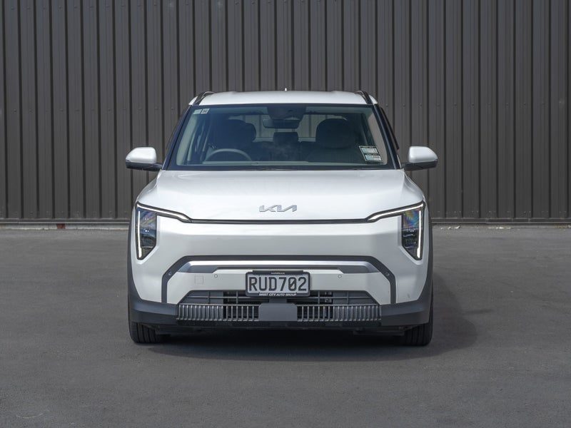 2026 Kia EV3 Light Lr 2Wd 81Kwh, photo 3