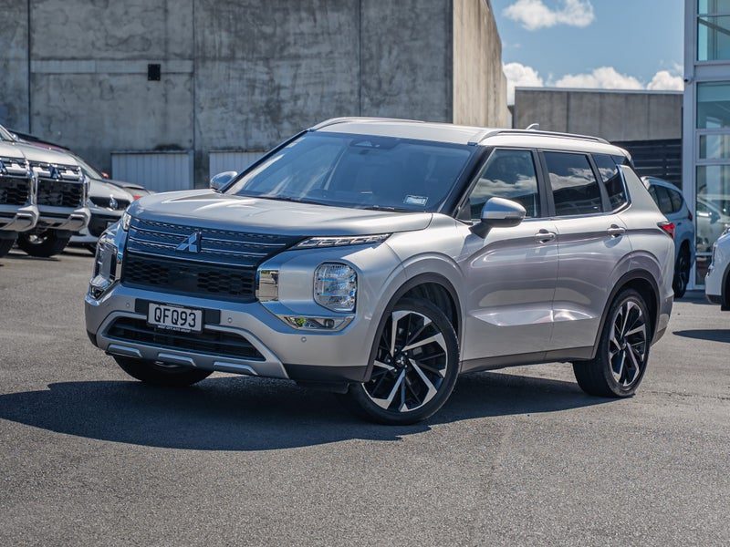 2023 Mitsubishi Outlander Xls 2.5P/4Wd/Cvt