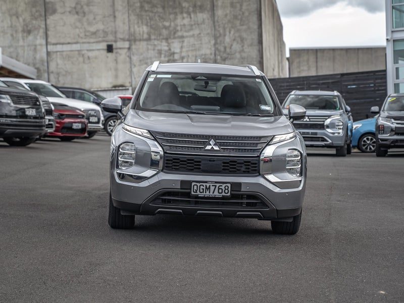 2023 Mitsubishi Outlander Ls 2.5P/4Wd/Cvt, photo 3