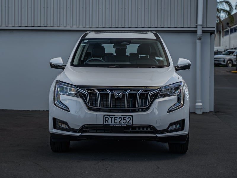 2026 Mahindra XUV700 Ax7l 2.0Pt/6At, photo 3