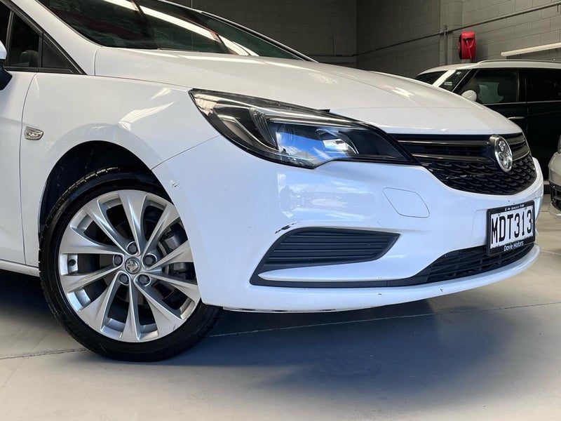 2019 Holden Astra, photo 2