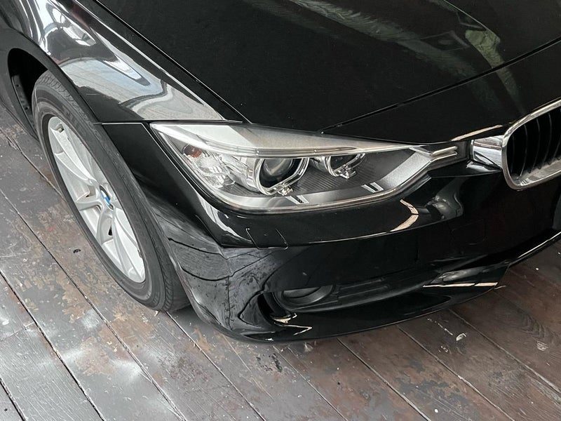 2014 BMW 320i 2.0L TURBOCHARGED / RWD / 180HP, photo 3