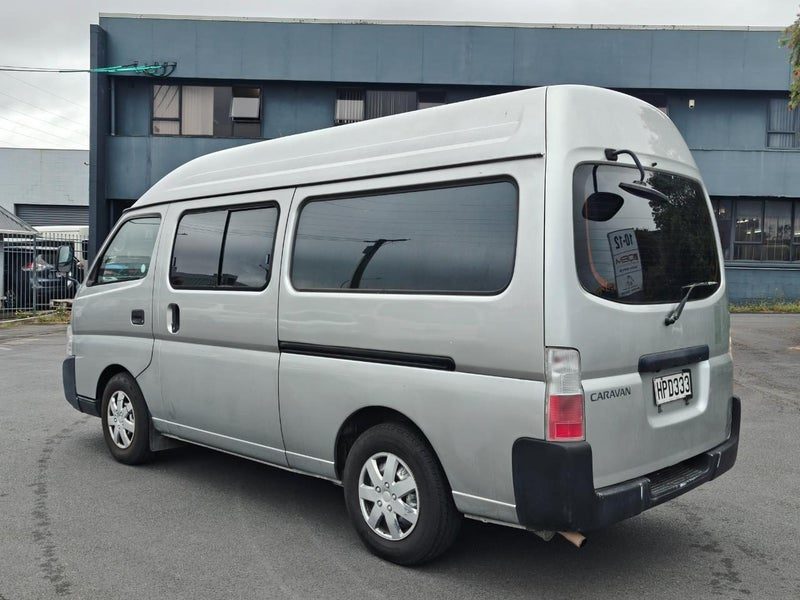 2004 Nissan Caravan, photo 3