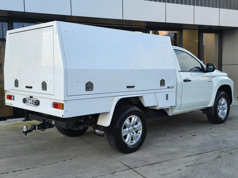 2021 Mitsubishi Triton, photo 2