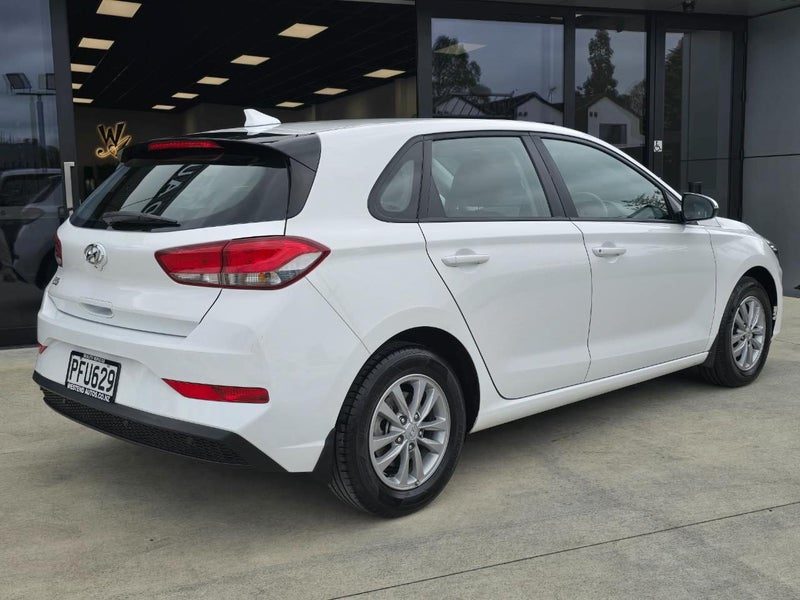 2022 Hyundai i30 HATCH 1.5L AUTO (NZNEW), photo 2