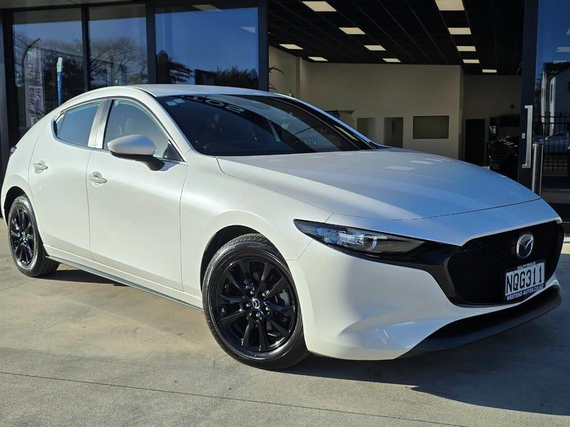 2021 Mazda 3 GSX HATCH (NZNEW)