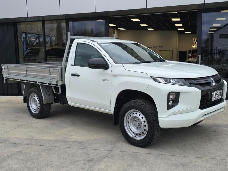 2020 Mitsubishi Triton