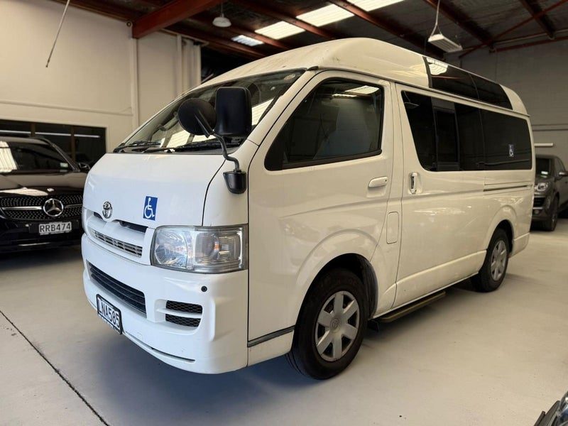 2005 Toyota Hiace Mobility, photo 3