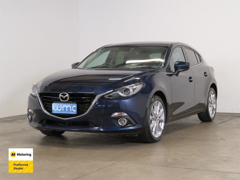 2015 Mazda Axela Sport 20S 'Skyactiv', photo 3