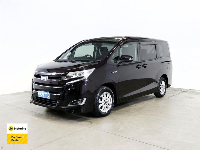 2017 Toyota Noah X, photo 3