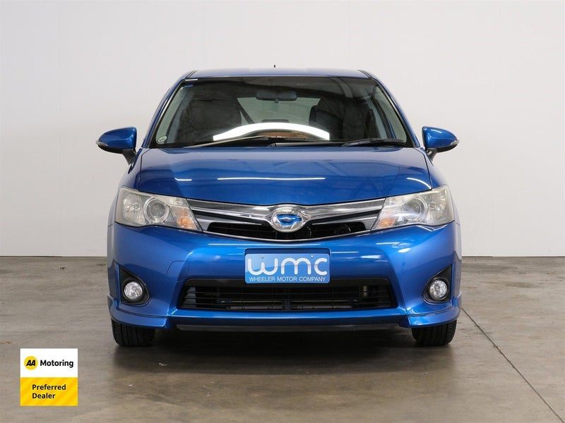 2013 Toyota Corolla Fielder Hybrid G 'Aero Tourer', photo 2