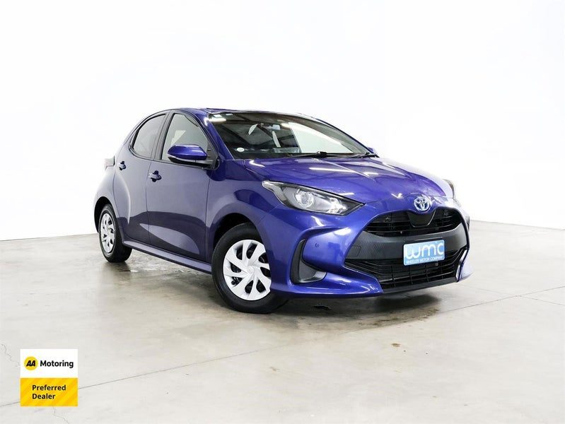 2022 Toyota Yaris Hybrid 'X'