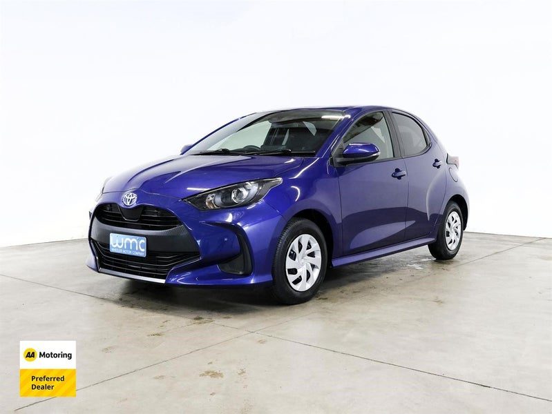 2022 Toyota Yaris Hybrid 'X', photo 3