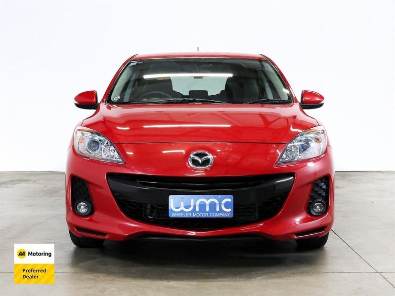 2013 Mazda Axela Sport 20S 'Skyactiv', photo 2