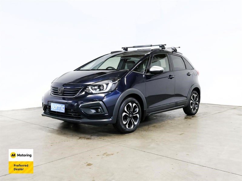 2022 Honda Fit e:HEV 1.5lt Hybrid 'Crosstar', photo 3