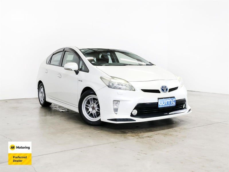 2015 Toyota Prius S