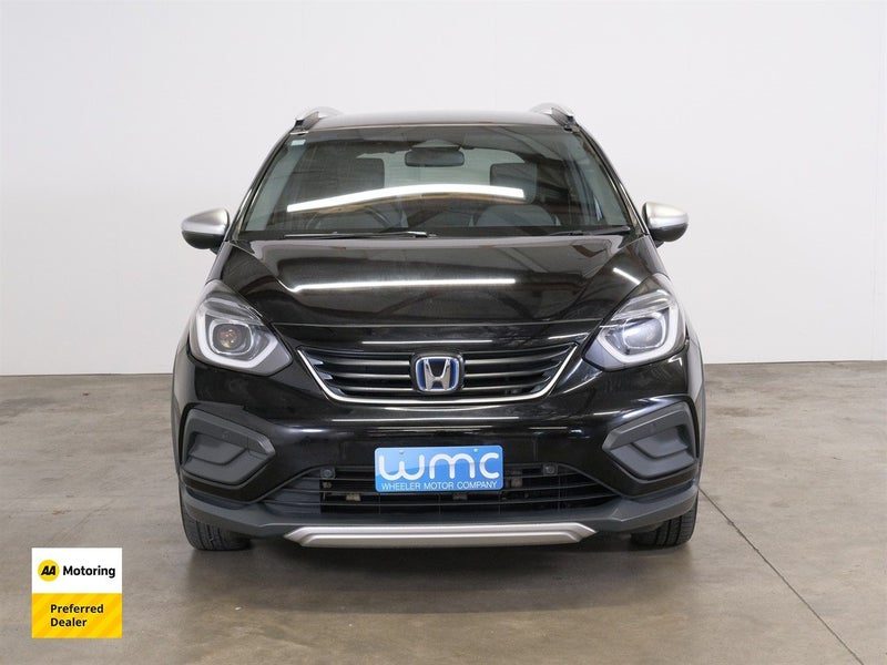 2020 Honda Fit e:HEV 1.5lt Hybrid 'Crosstar', photo 2