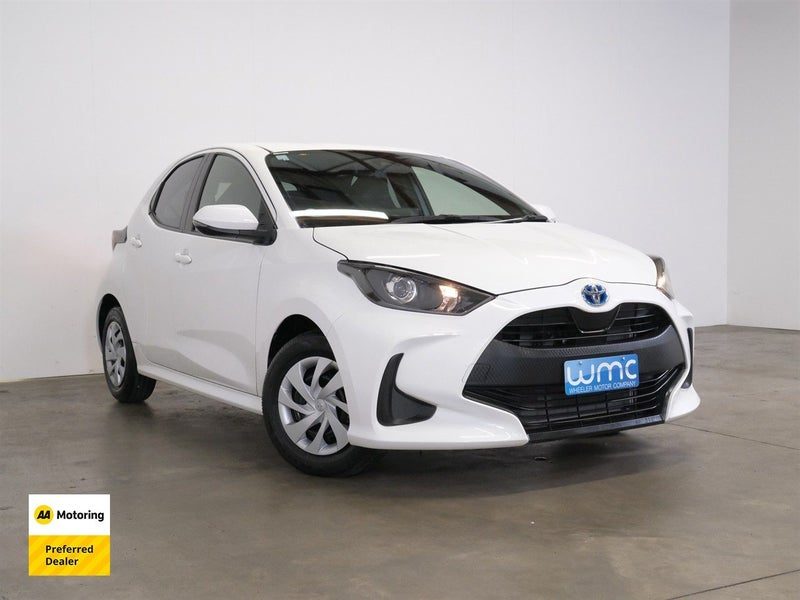 2023 Toyota Yaris Hybrid 'X'