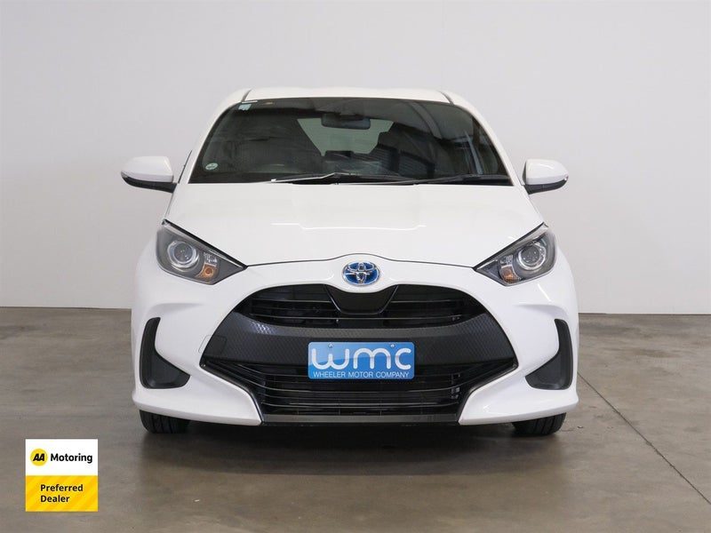 2023 Toyota Yaris Hybrid 'X', photo 2