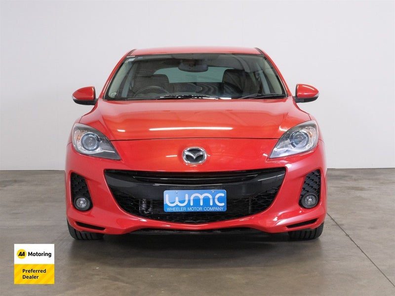 2013 Mazda Axela Sport 20S 'Advanced Style', photo 2