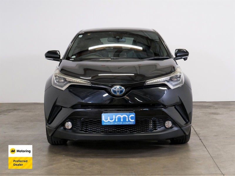 2017 Toyota C-HR Hybrid G 'Leather Package', photo 2