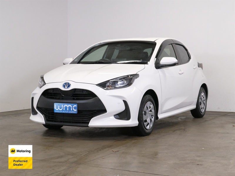 2021 Toyota Yaris Hybrid 'X', photo 3